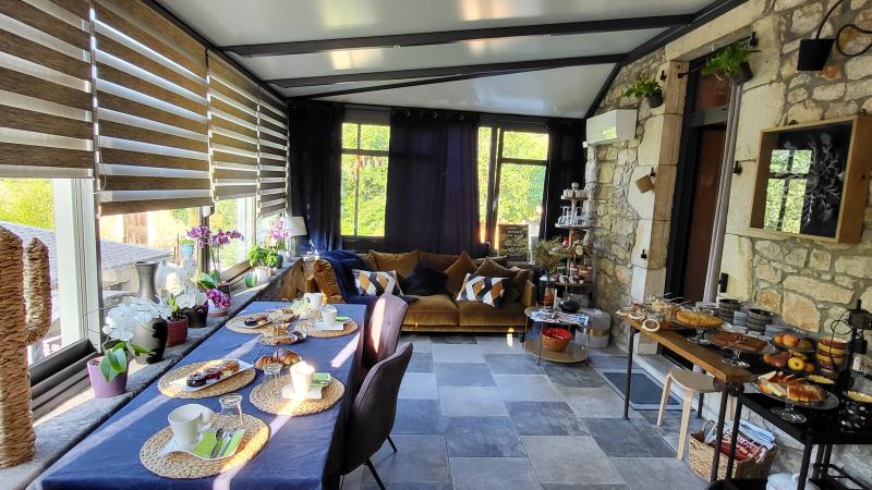 Le-mas-Rolland---veranda-2024-ptit-dej
